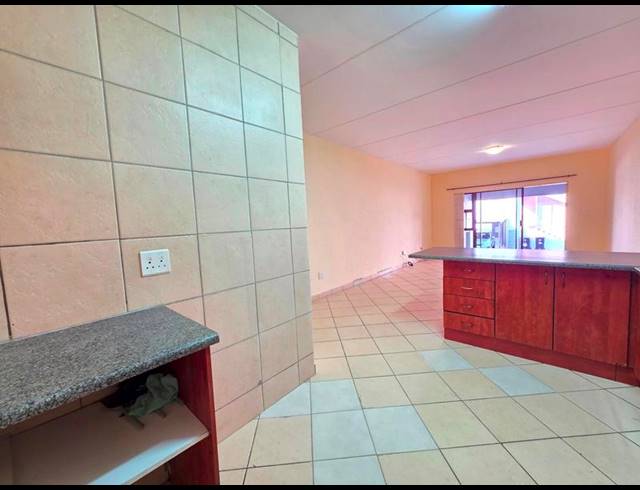 2 BEDROOM PROPERTY TO RENT IN NORTHGATE